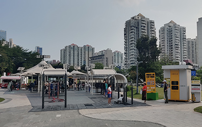 Drone pick-up station